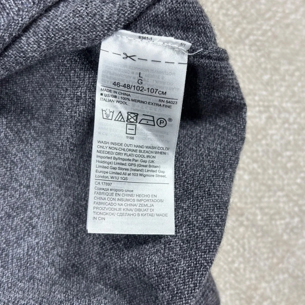 Banana Republic Mens Baruffa Merino Wool Sweater L Gray Black Raglan Crewneck